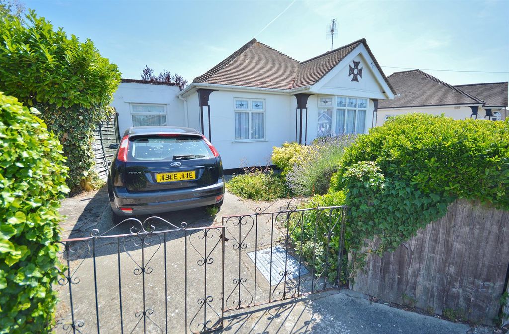 Property photo 1 of 17 Outside Front