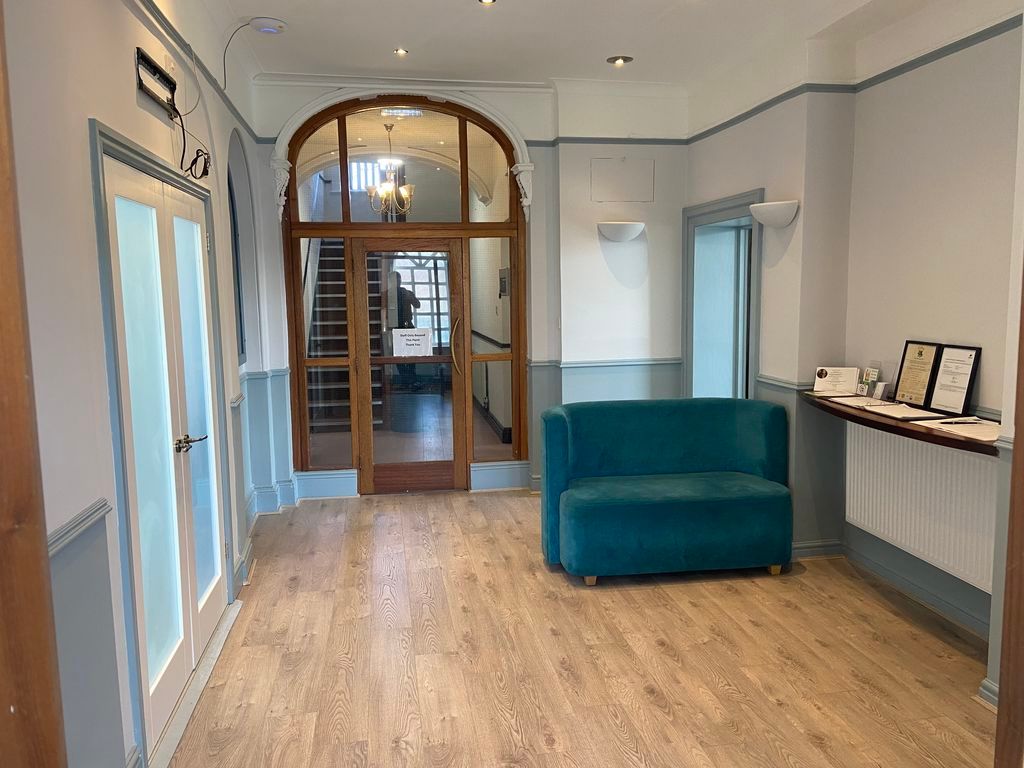 Property photo 3 of 13 Photo 14