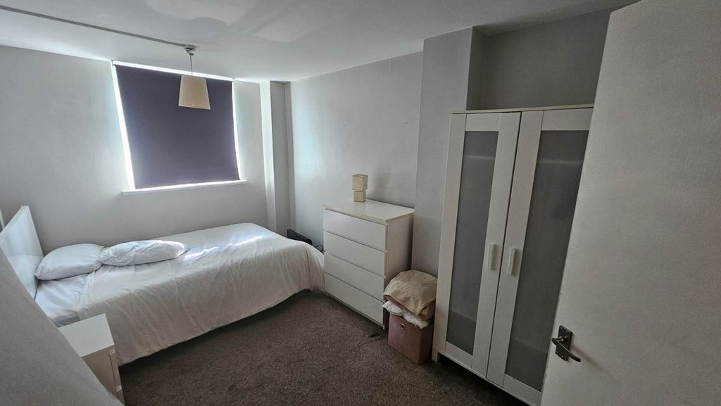 Property photo 1 of 4