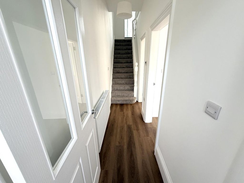Property photo 2 of 22 Hall