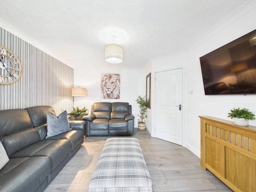 Property photo 3 of 20 Picture No. 11