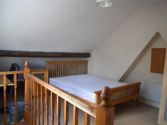 Property photo 1 of 10 Bedroom