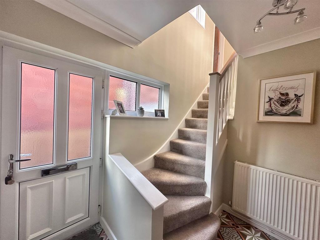 Property photo 3 of 31 Img_4922.Jpeg