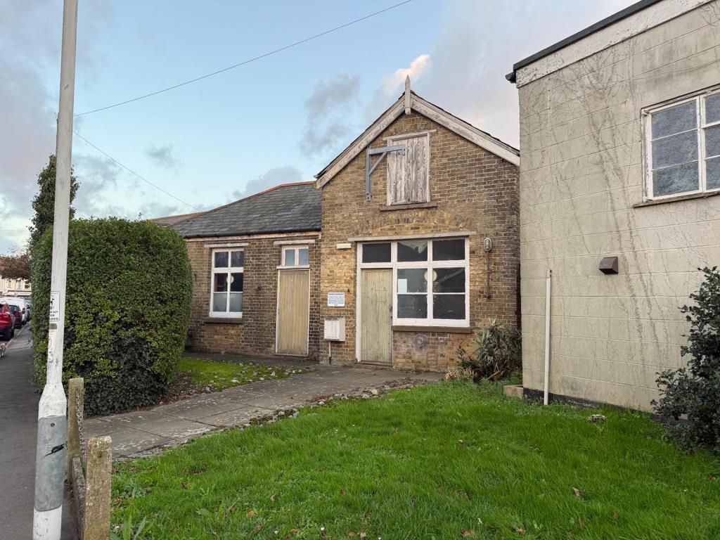 Property photo 2 of 11 The Pottery Building