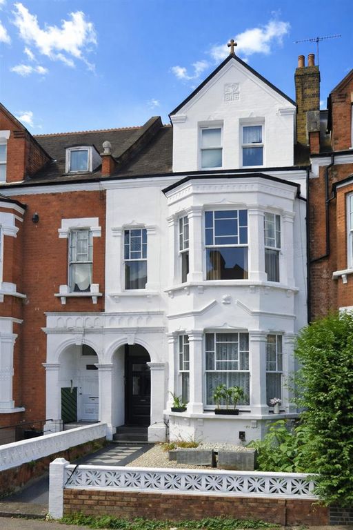 Property photo 1 of 1 Chatgpt Image Mar 23, 2026, 04_31_19 Pm.Png