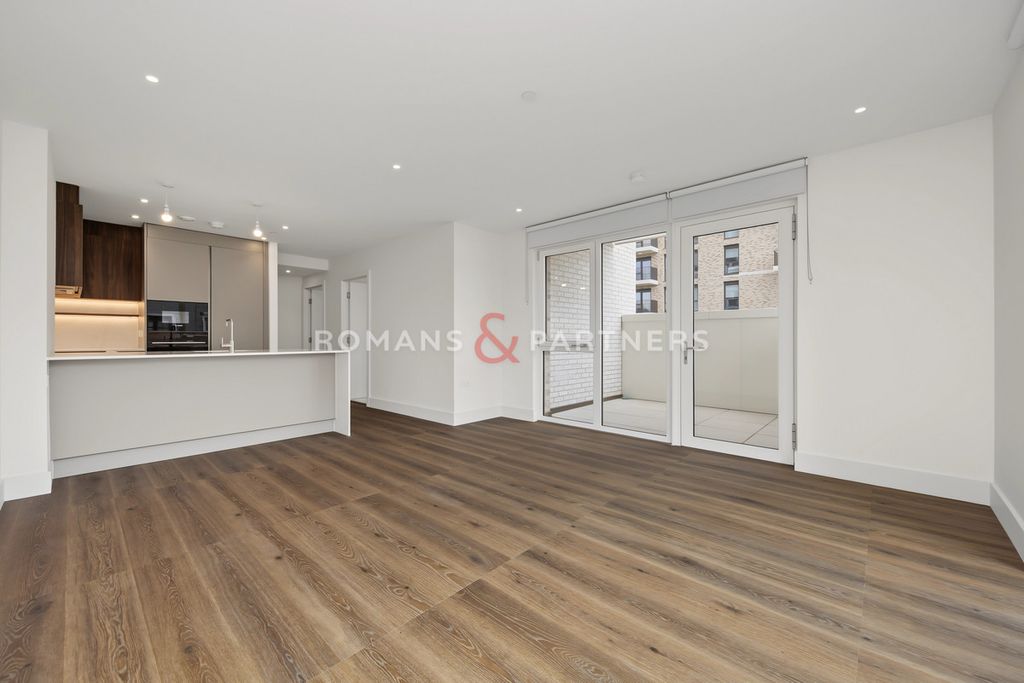 Property photo 1 of 31