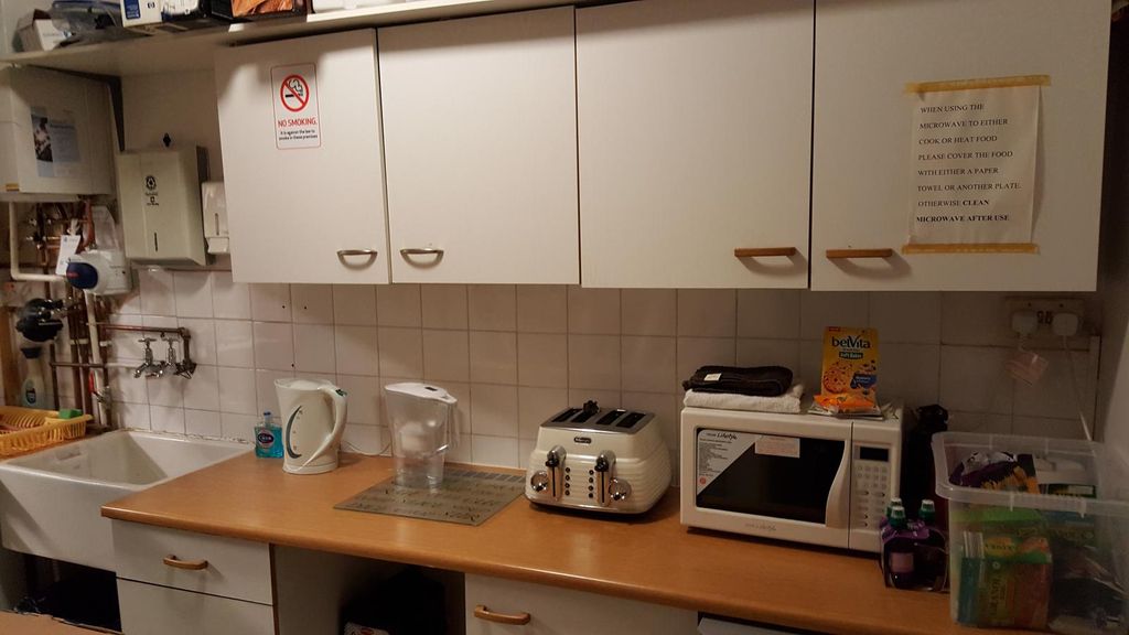 Property photo 3 of 6 Kitchen