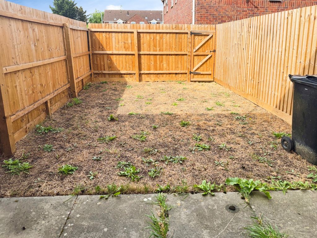 Property photo 2 of 9