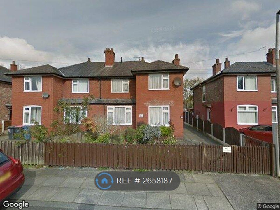 Property photo 2 of 12