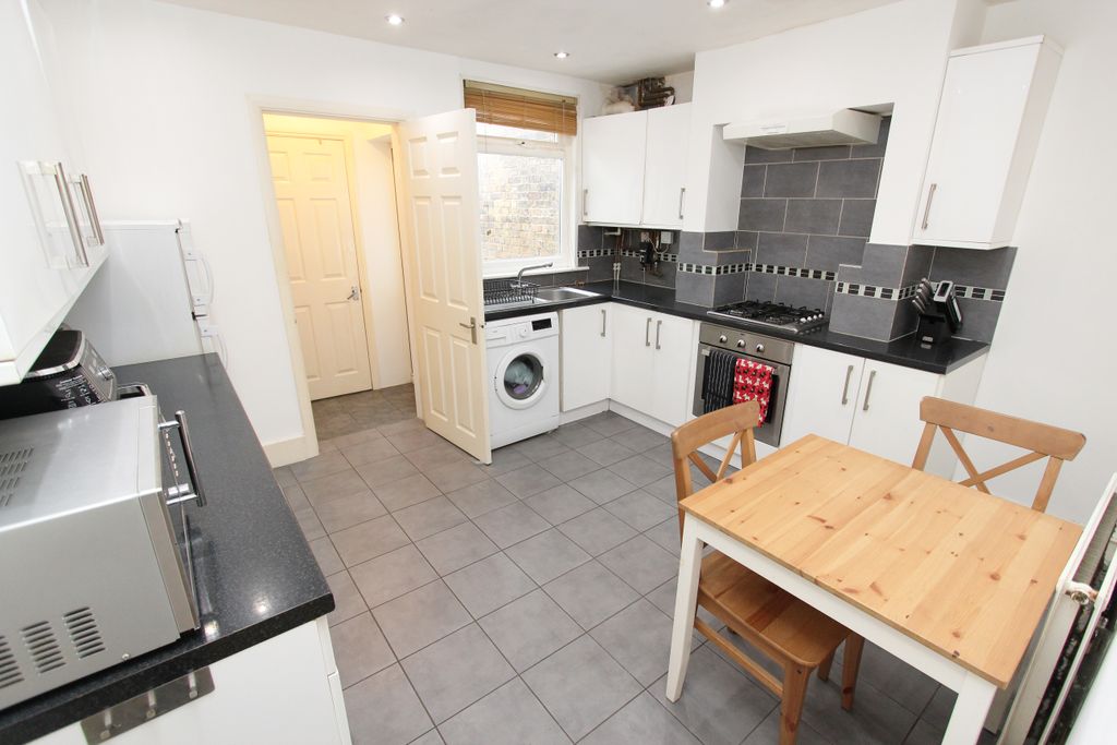 Property photo 2 of 12 Img_2305A