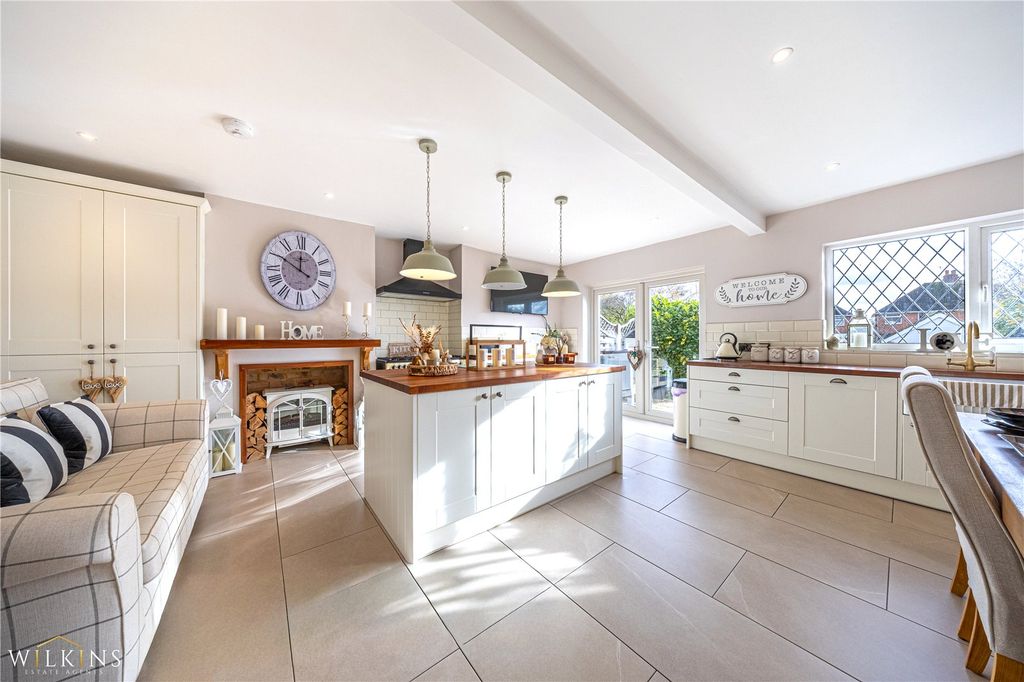 Property photo 2 of 29 Picture No. 06