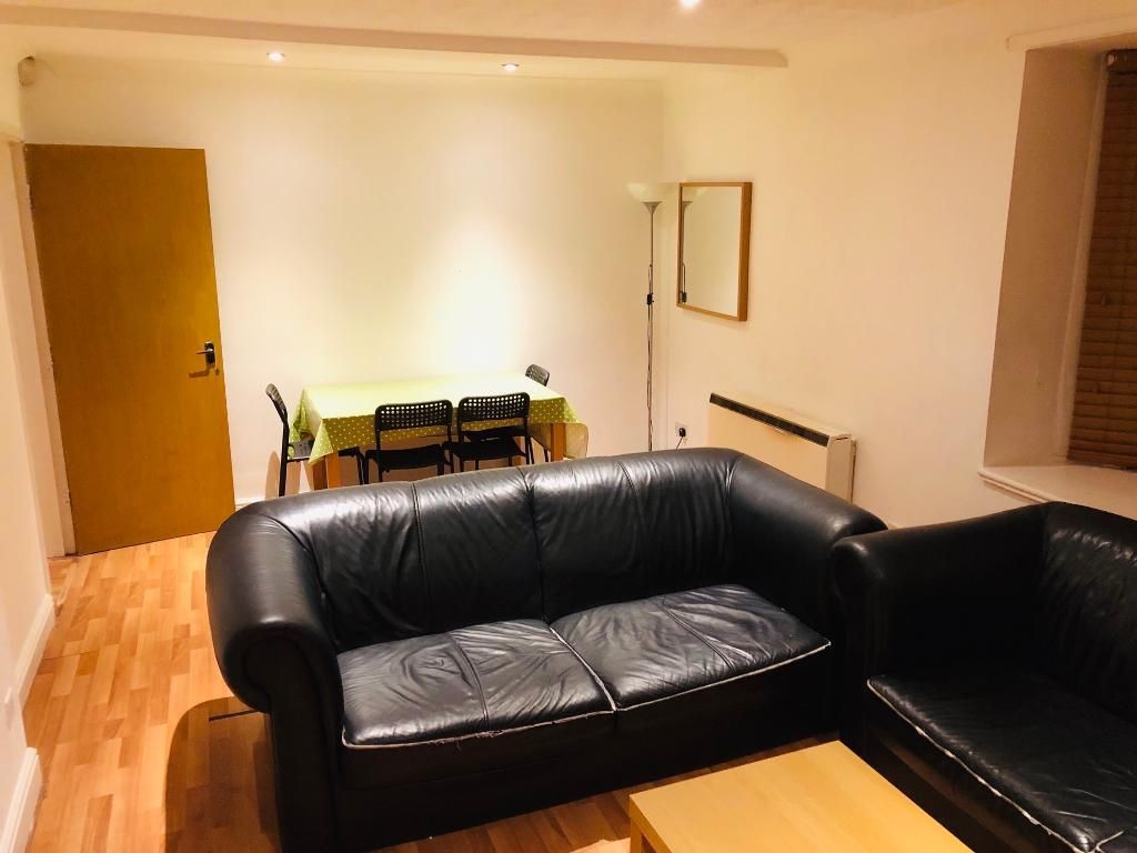 Property photo 2 of 7 Photo 2