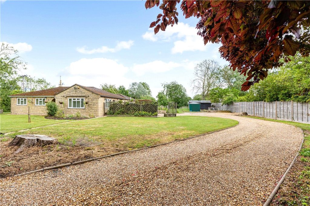 Property photo 1 of 19 Picture No. 30