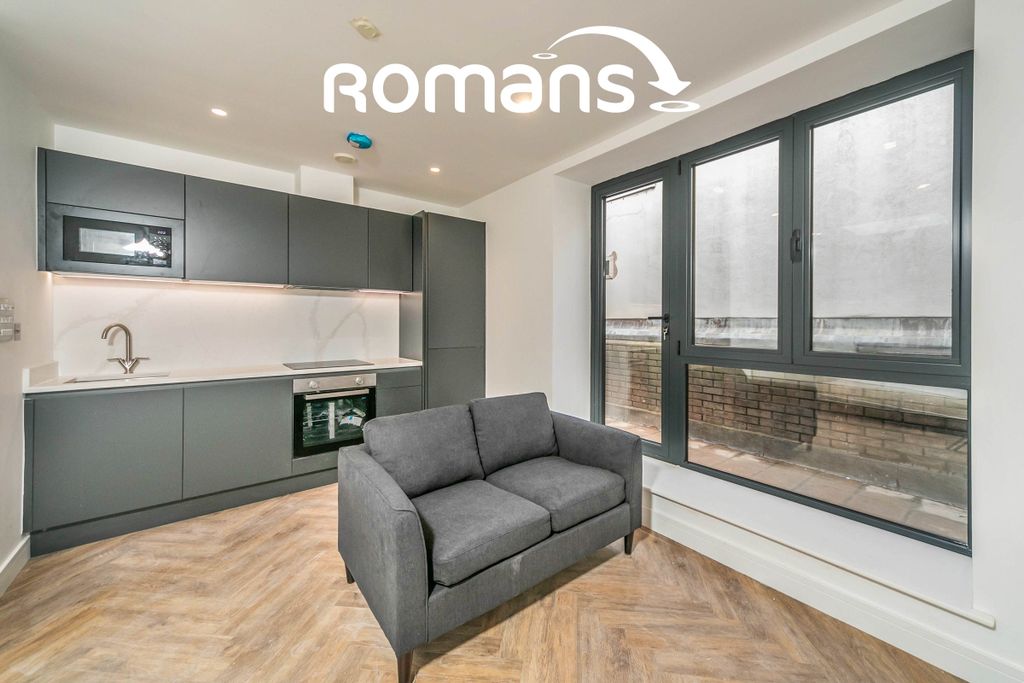 Property photo 2 of 11 d5cc0A98-Ff4E-Ed11-B