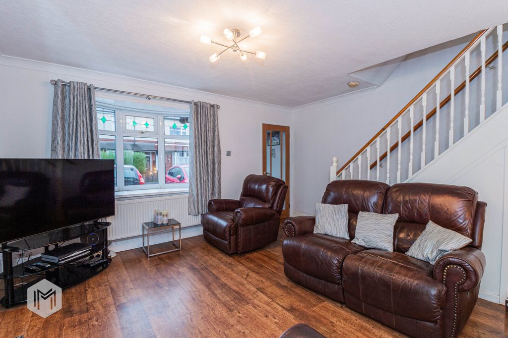 Property photo 2 of 20 Picture No. 08