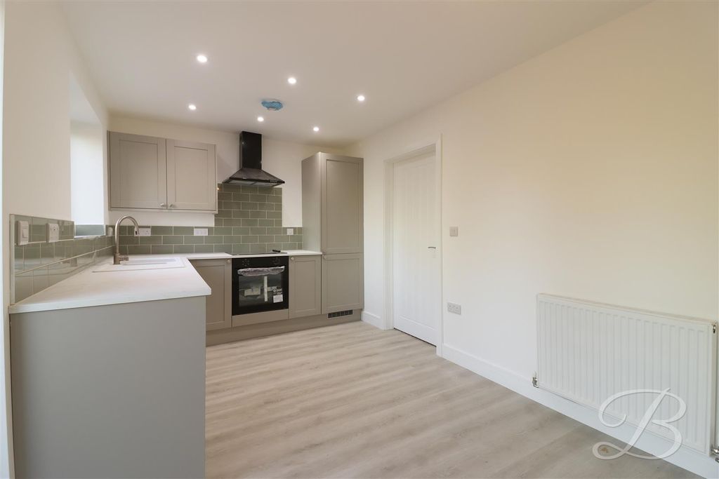 Property photo 3 of 22 Lncdhmfdyuo2EU0Hche6Ea.Jpg