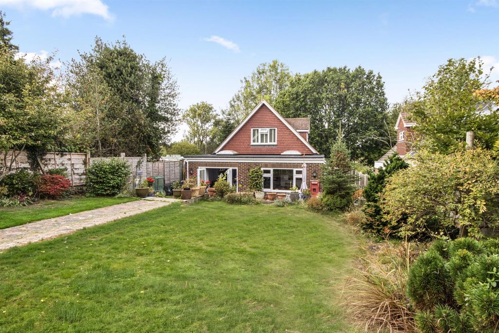 Property photo 3 of 17 65106_008B.Jpg