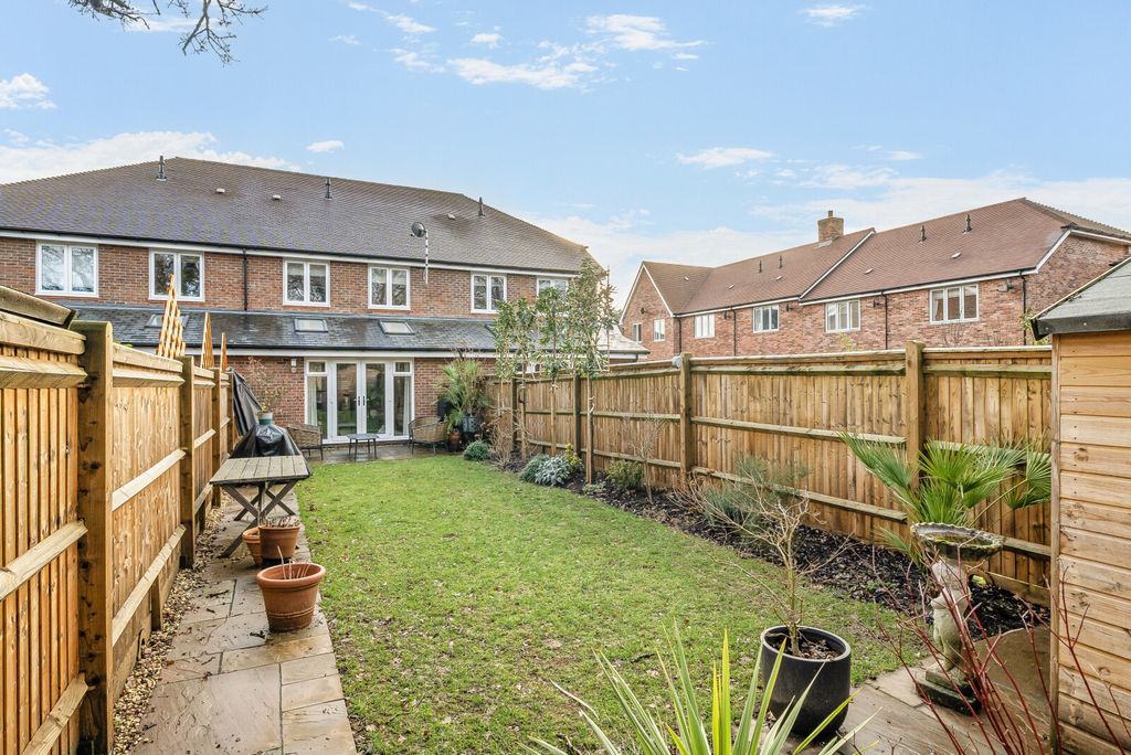 Property photo 3 of 25 Picture 3