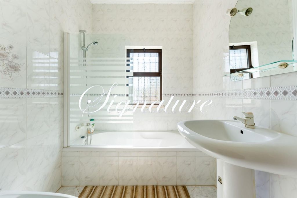 Property photo 3 of 20 <Alttext/>