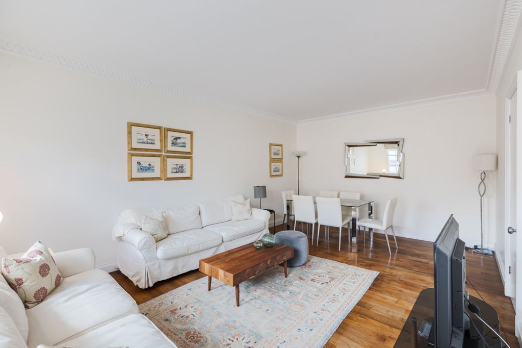 Property photo 2 of 16 Picture No. 02