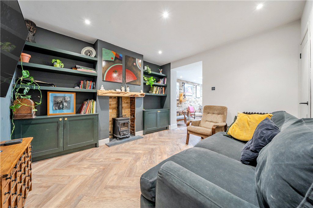 Property photo 3 of 18 Picture No. 04