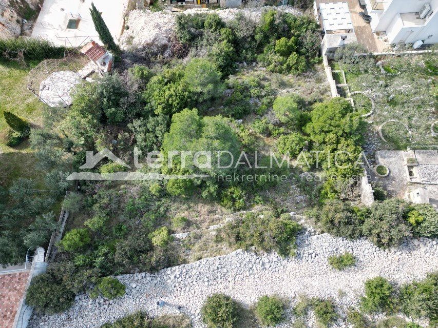 Property photo 2 of 2
