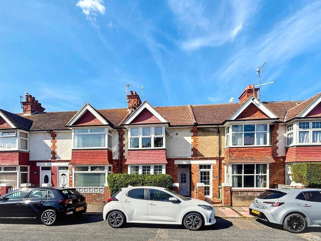Property photo 1 of 11 Penhale Road.Jpg