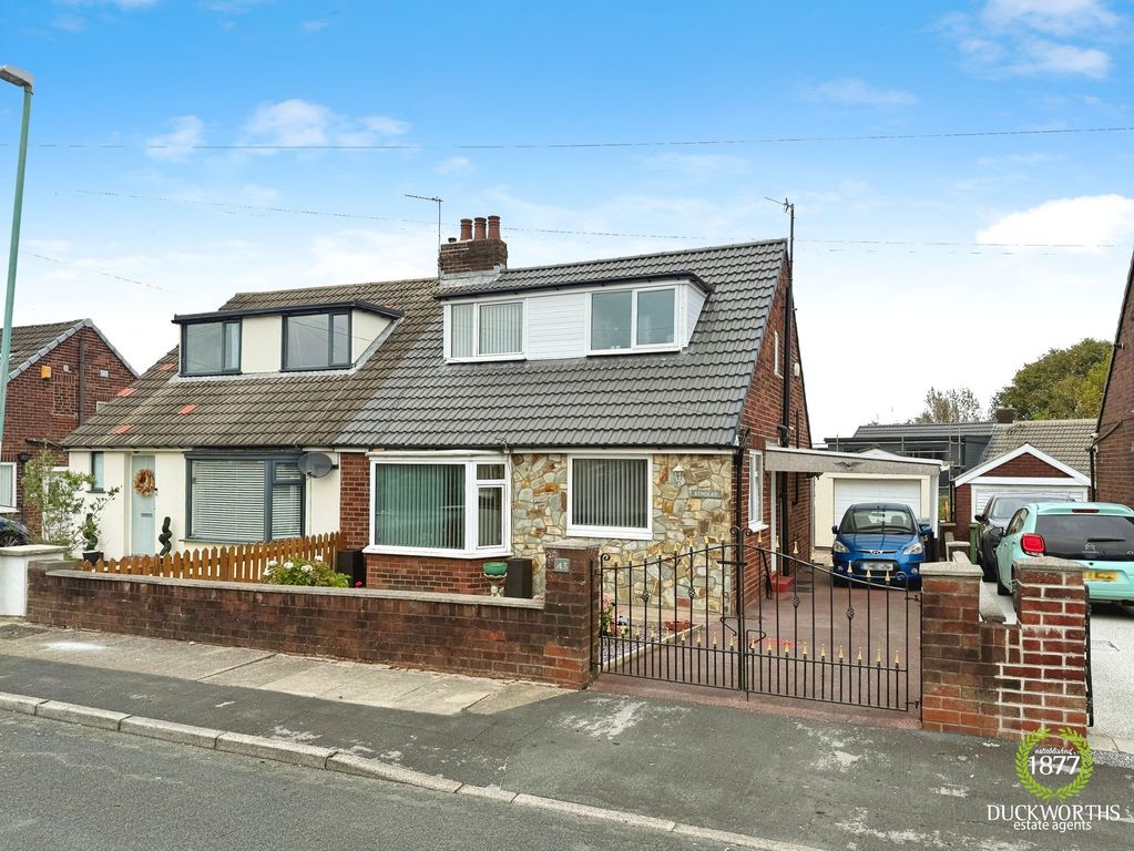 Property photo 1 of 28