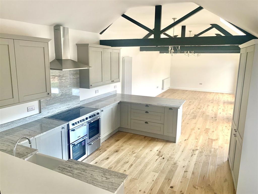 Property photo 2 of 24 42Bs8.Jpeg