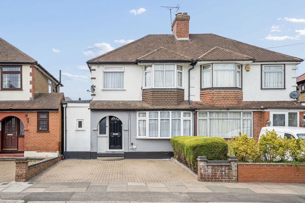 Property photo 1 of 15