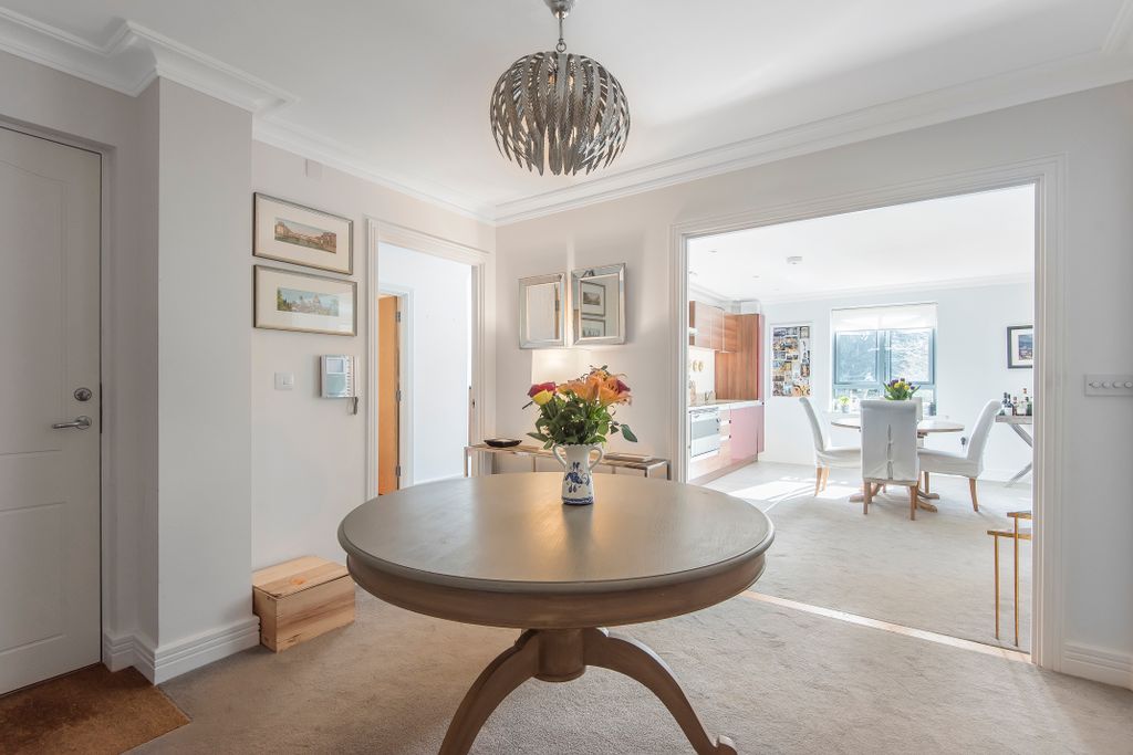 Property photo 3 of 10 Hallway