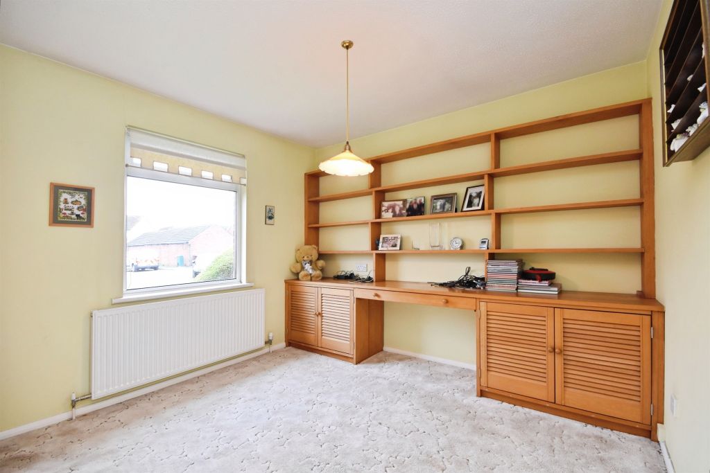 Property photo 3 of 16