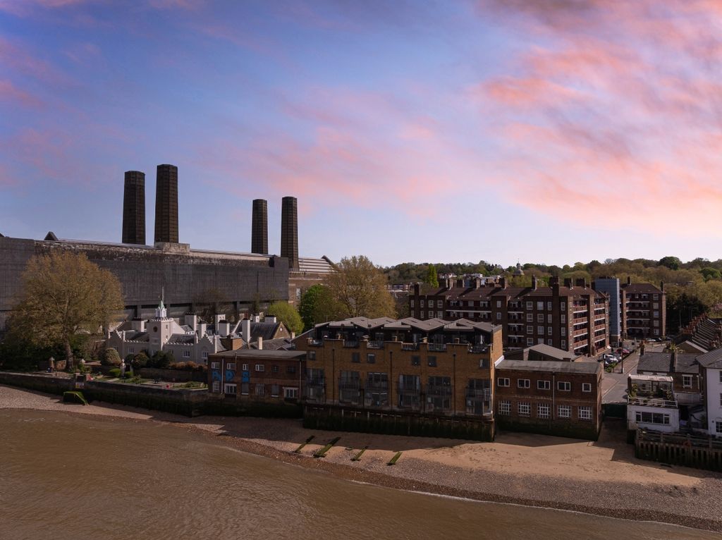 Property photo 2 of 25 Highbridge Wharf-01