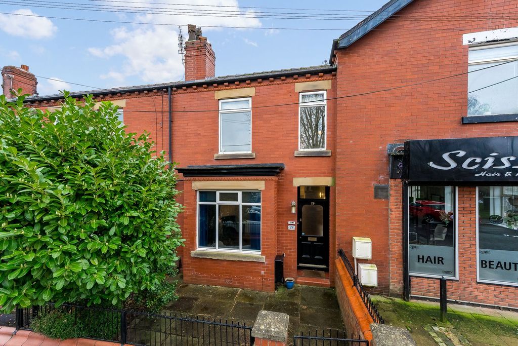 Property photo 1 of 33