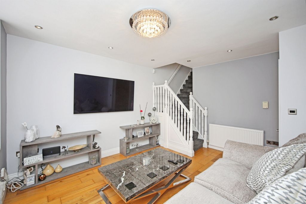 Property photo 2 of 29