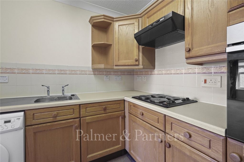 Property photo 3 of 11 Picture No. 04