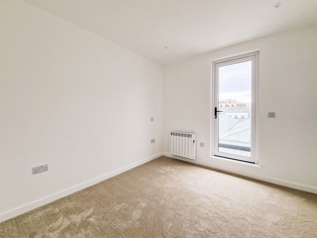 Additional image 9 of 2 bed flat for sale5 Crahamel House, St Helier JE2