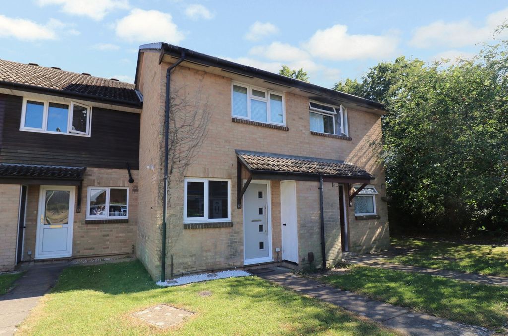 Property photo 1 of 12