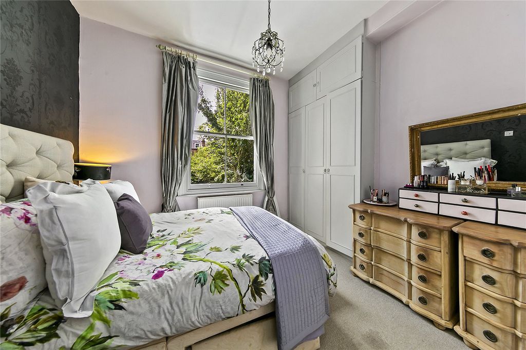Property photo 3 of 9 Picture No. 08