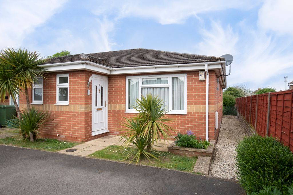 Property photo 1 of 9