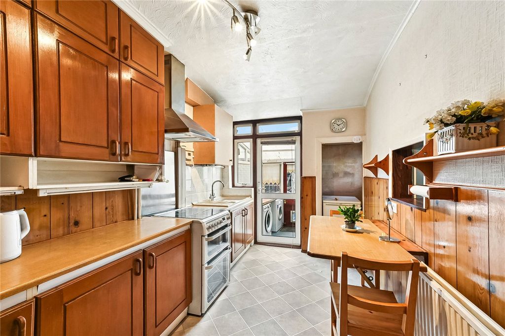 Property photo 2 of 13 Picture No. 09