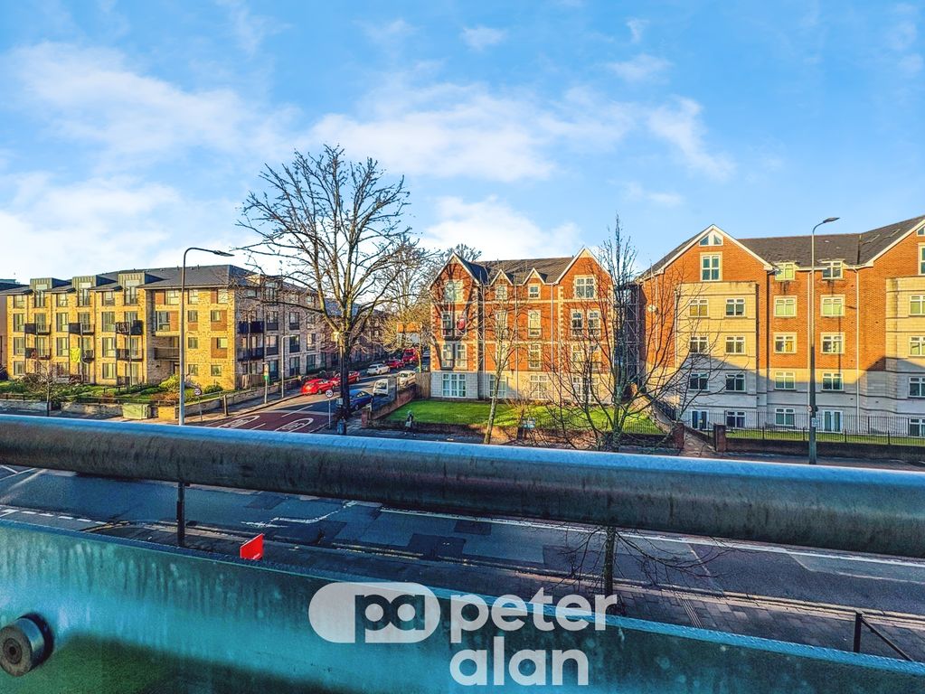 Property photo 2 of 16 Balcony