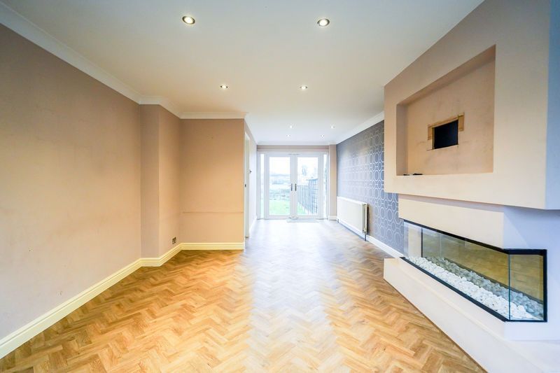 Property photo 2 of 30 Photo 30