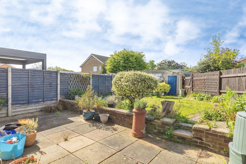 Property photo 2 of 16