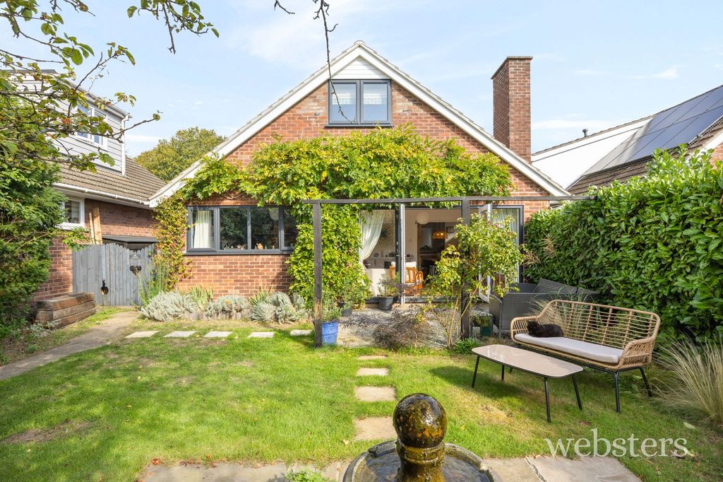 Property photo 1 of 33