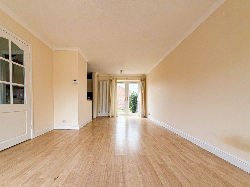 Property photo 2 of 14 4502164