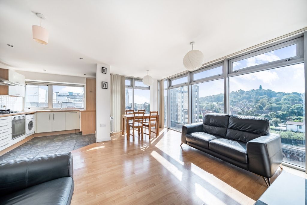 Property photo 3 of 7 1179772 (3)