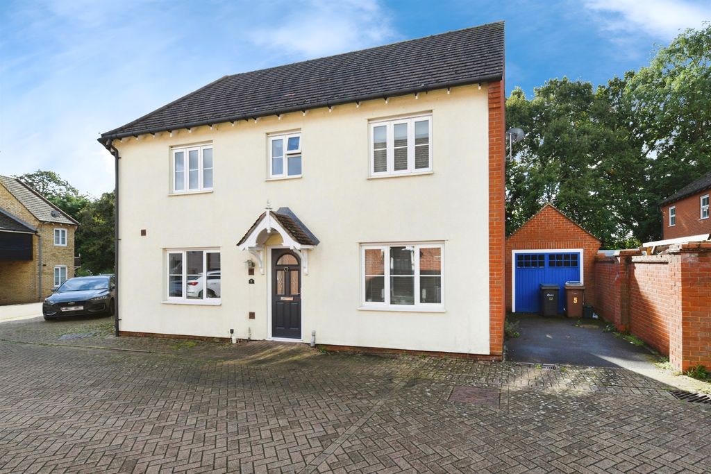 Property photo 1 of 17