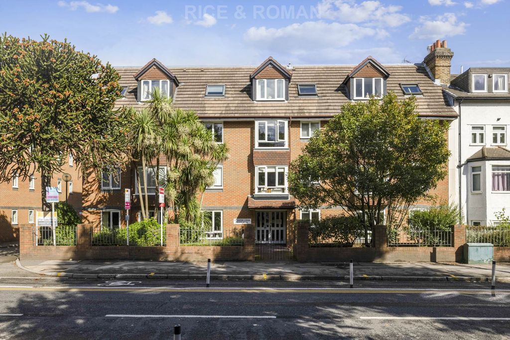 Property photo 1 of 4