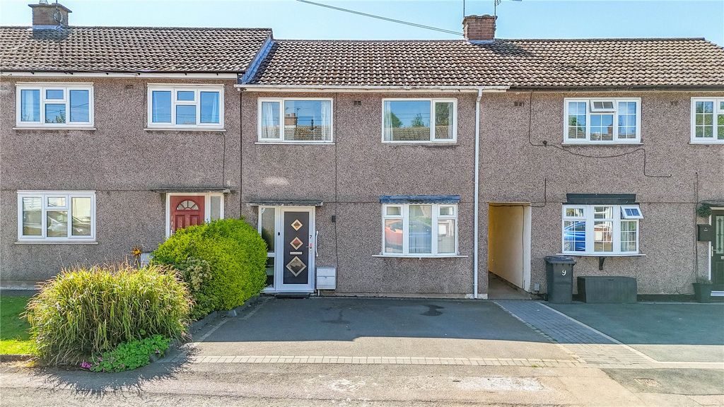 Property photo 1 of 19 Picture No. 01